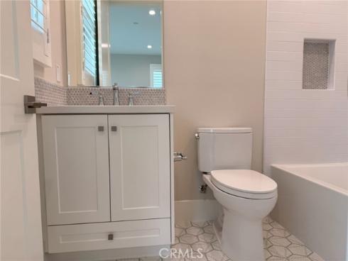 124 Sunnyslope , Irvine, CA