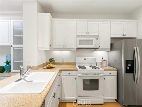 3241 Watermarke , Irvine, CA