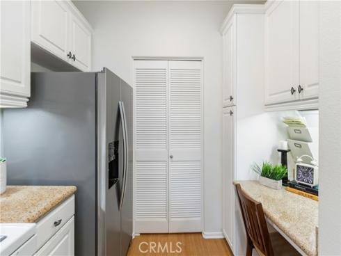 3241 Watermarke , Irvine, CA