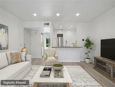 288 Tangelo , Irvine, CA