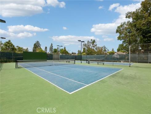 288  Tangelo  , Irvine, CA
