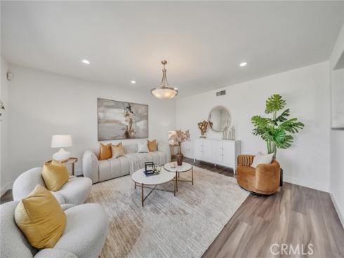 9 Olympus , Irvine, CA