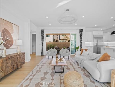 262 Sora , Irvine, CA