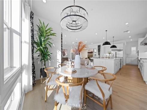 262 Sora , Irvine, CA