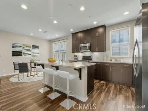 61 Origin , Irvine, CA
