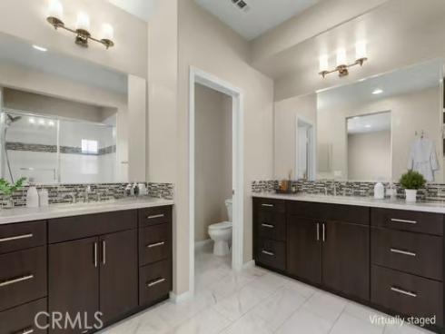 61 Origin , Irvine, CA