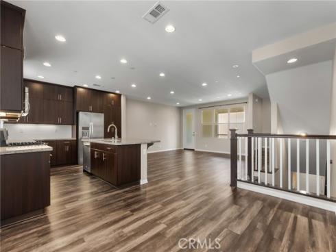 61 Origin , Irvine, CA