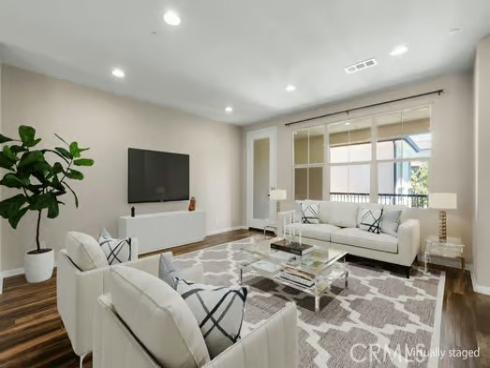 61 Origin , Irvine, CA