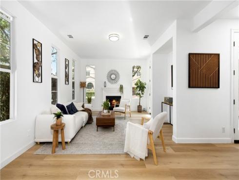 80 Wonderland , Irvine, CA