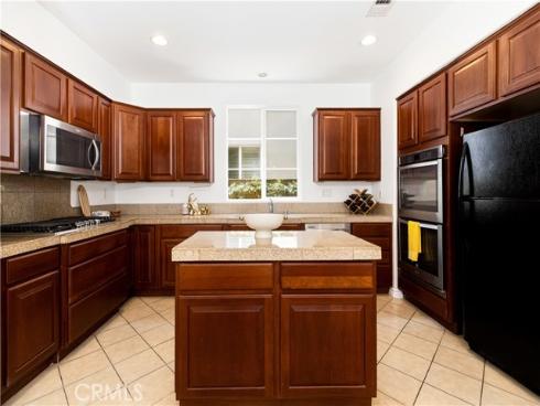 80 Wonderland , Irvine, CA