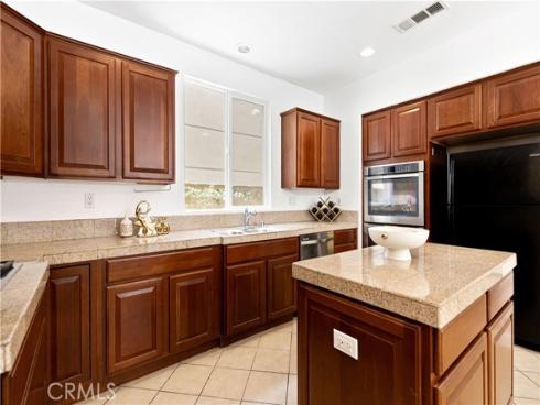 80 Wonderland , Irvine, CA