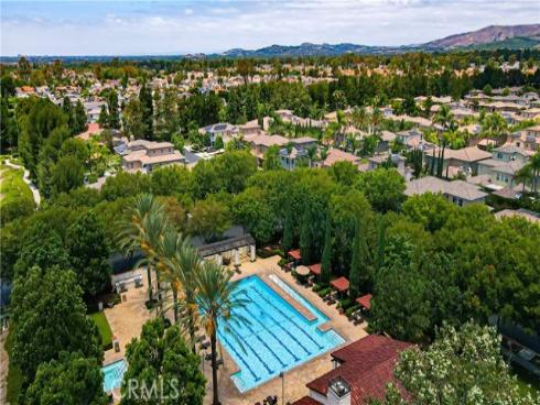 80 Wonderland , Irvine, CA