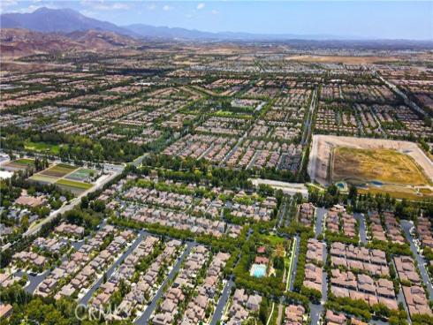 80 Wonderland , Irvine, CA