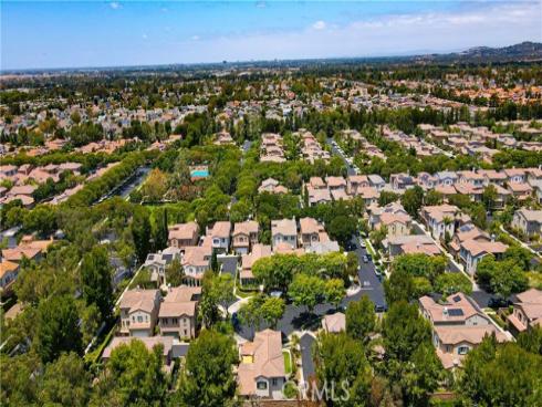 80 Wonderland , Irvine, CA