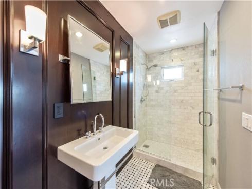 111 hillcrest Drive, Irvine, CA