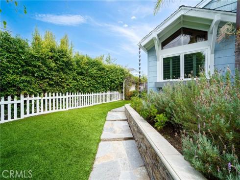 20 Wintermist 86 , Irvine, CA
