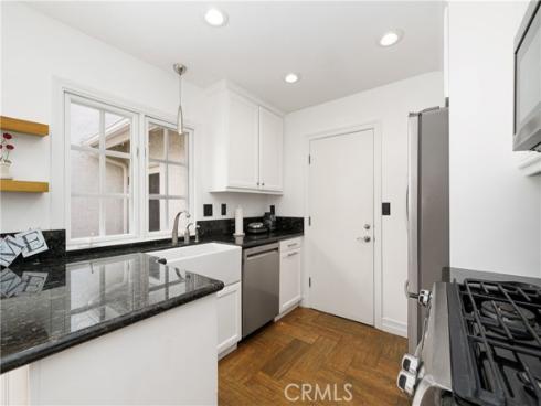 20 Wintermist 86 , Irvine, CA