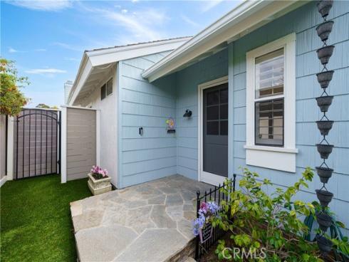 20 Wintermist 86 , Irvine, CA