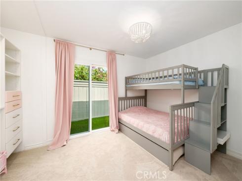 20 Wintermist 86 , Irvine, CA