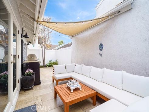 20 Wintermist 86 , Irvine, CA