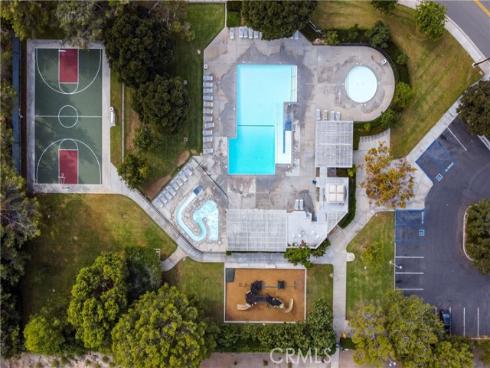 20 Wintermist 86 , Irvine, CA
