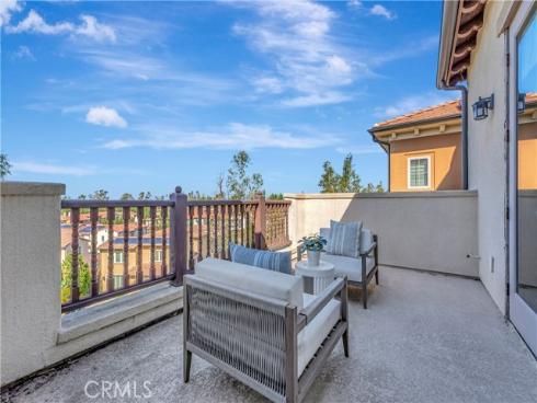 126 Long Fence , Irvine, CA