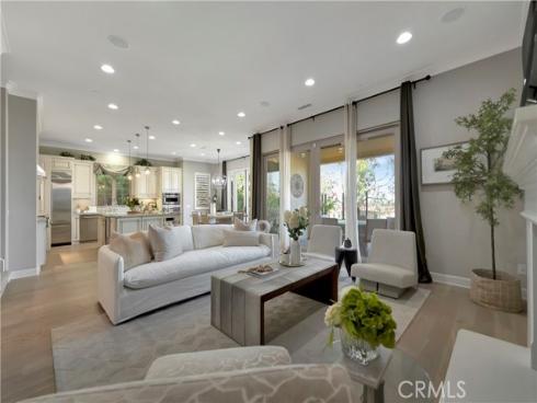 126 Long Fence , Irvine, CA