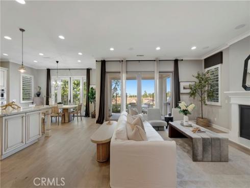 126 Long Fence , Irvine, CA