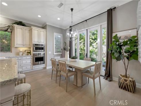126 Long Fence , Irvine, CA