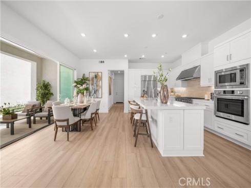 608 Chinon , Irvine, CA