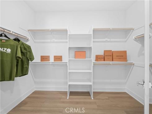 608 Chinon , Irvine, CA