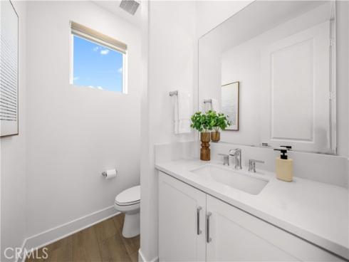 608 Chinon , Irvine, CA