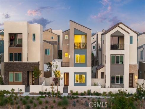 608 Chinon , Irvine, CA