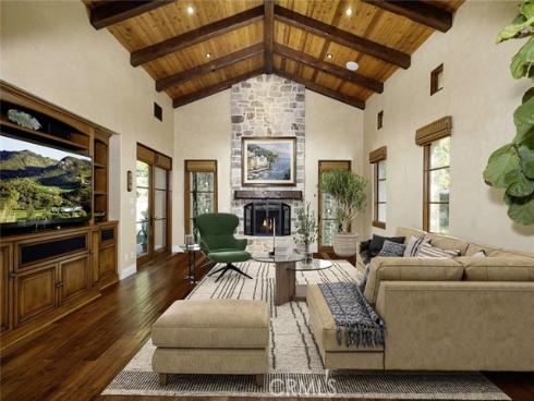 50 Copper Creek , Irvine, CA