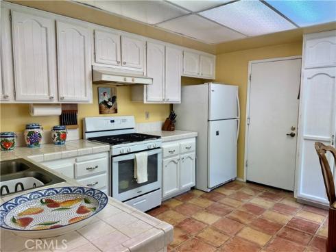 8 Coldstream , Irvine, CA