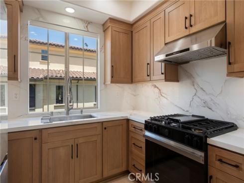 33 Silverado , Irvine, CA