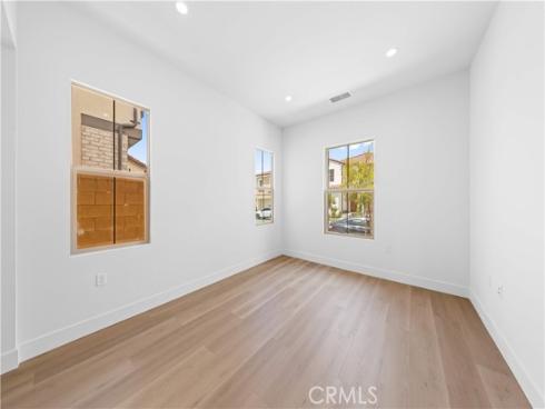 118 Sunnybank , Irvine, CA