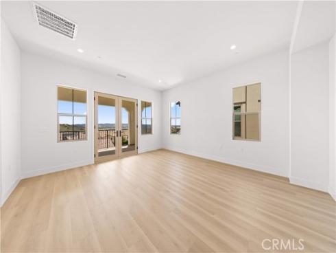 118 Sunnybank , Irvine, CA