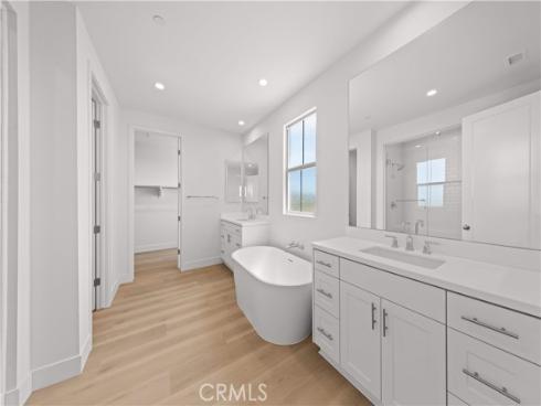 118 Sunnybank , Irvine, CA
