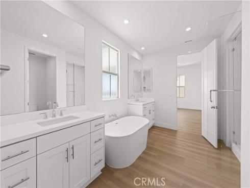 118 Sunnybank , Irvine, CA
