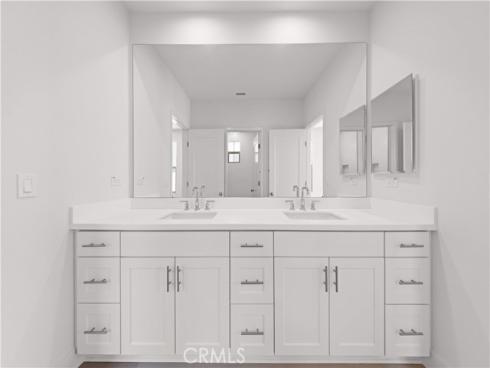 118 Sunnybank , Irvine, CA