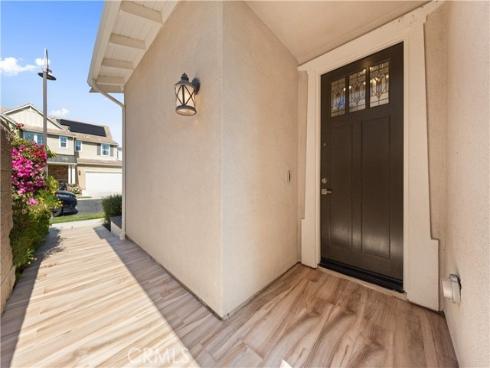 60 Harlow , Irvine, CA