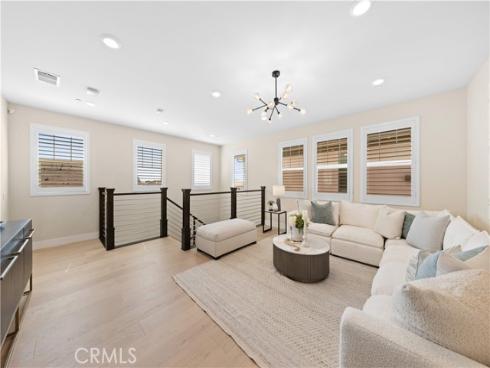 60 Harlow , Irvine, CA