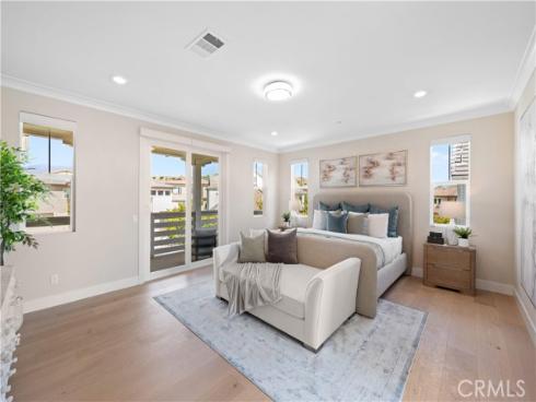 60 Harlow , Irvine, CA
