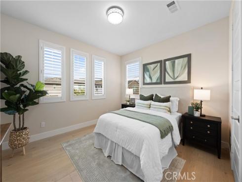 60 Harlow , Irvine, CA