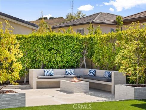 60 Harlow , Irvine, CA