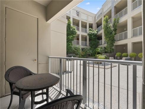 21 Gramercy 102 , Irvine, CA