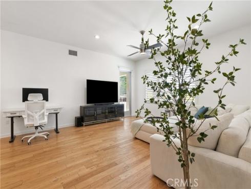 21 Gramercy 102 , Irvine, CA