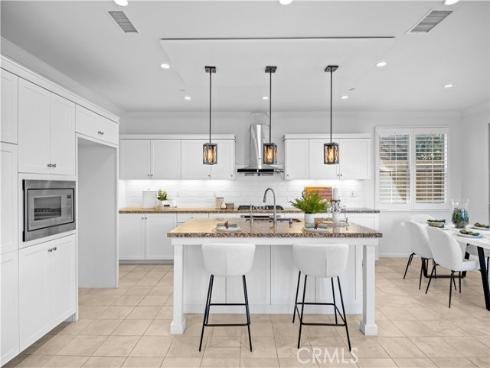 124 Gulfstream , Irvine, CA