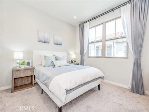 152 Sunnyside , Irvine, CA